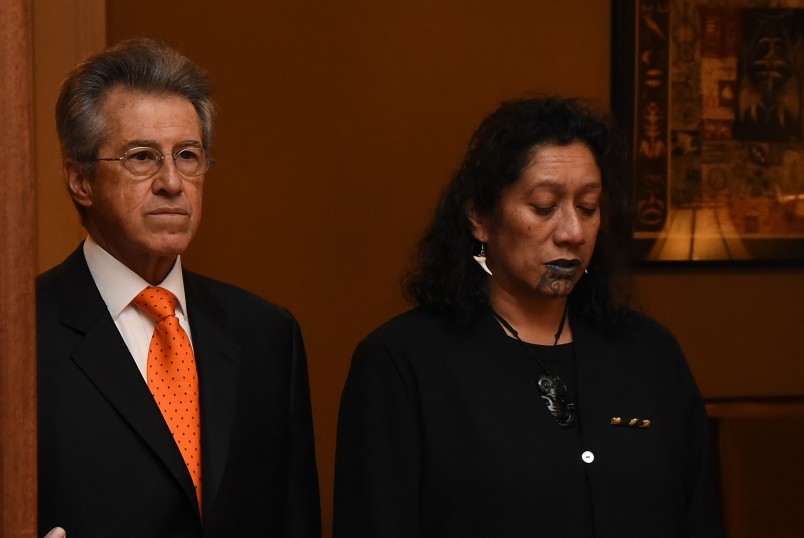 an image of HE Mr Jaime Bueno-Miranda, the Ambassador of the Republic of Colombia, and Lisa Osborne