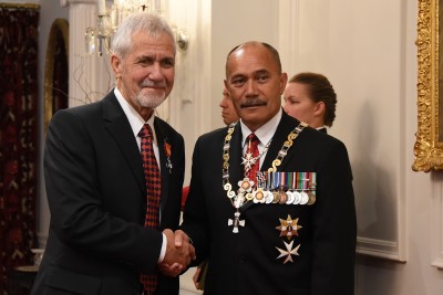 Rodney Macann, of Waikanae, MNZM for services to opera and the Baptist Church.