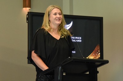 Image of Fiona Allen, CEO of Paralympics NZ speaking