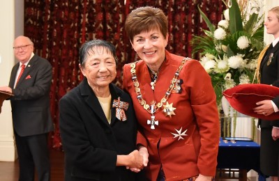 Dr Siu Kai Haslam, of Levin, QSM, for services to the Chinese community and horticulture.