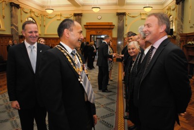 Sir Jerry Mateparae meets Hon Phil Goff, Leader of the Opposition.
